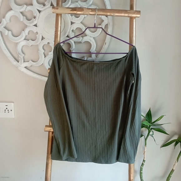 💚 Olive Boat Neck Ribbed UK Top - Picture 3 of 15